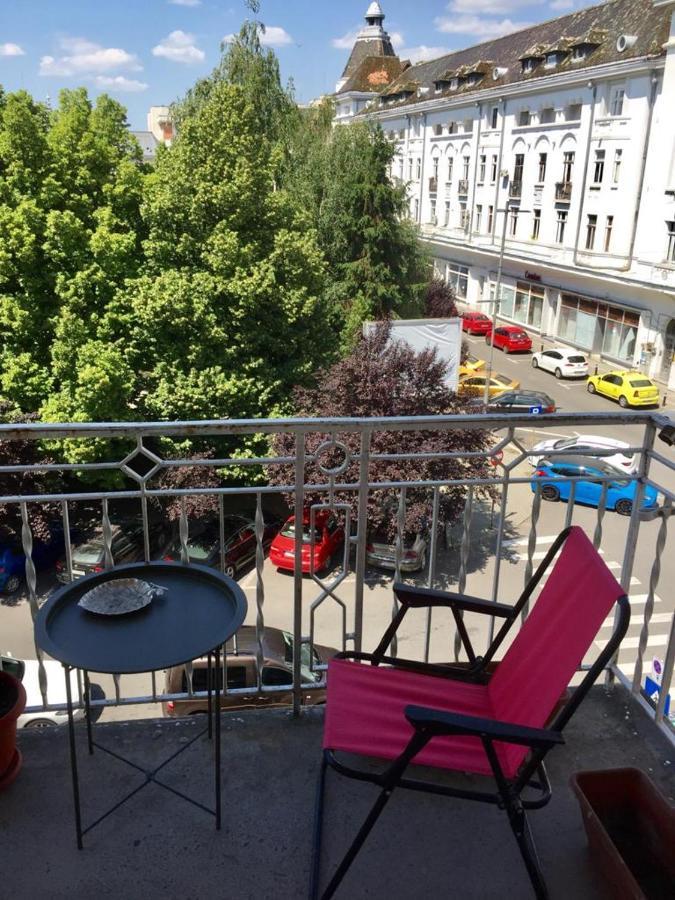 Old Town English Park Residence Крайова Экстерьер фото